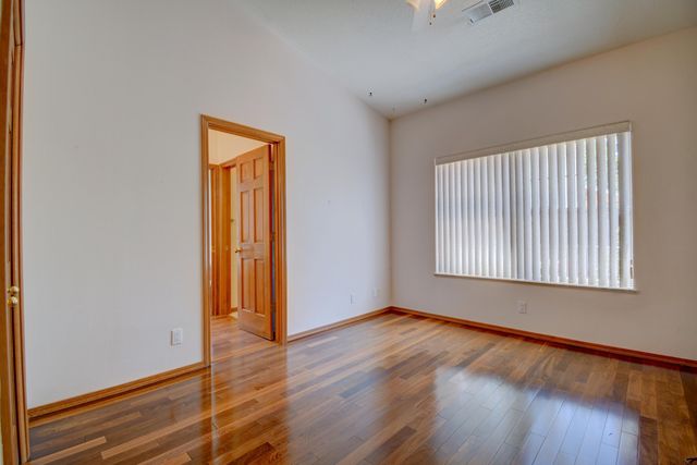 12700 Punta De Vista Place NE, Albuquerque, NM 87112