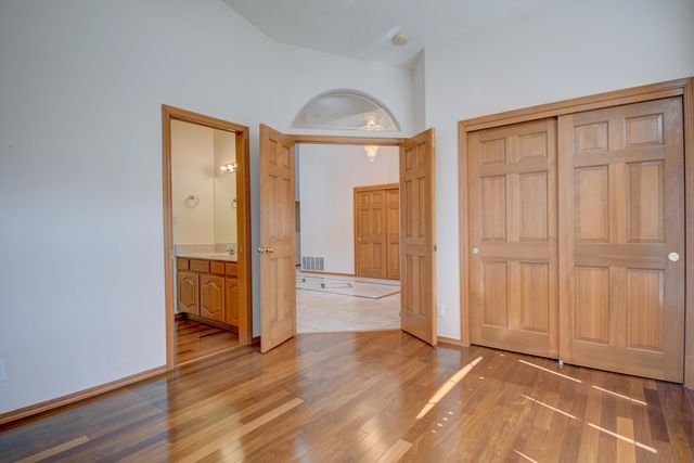 12700 Punta De Vista Place NE, Albuquerque, NM 87112