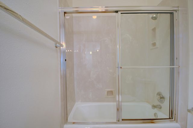 12700 Punta De Vista Place NE, Albuquerque, NM 87112