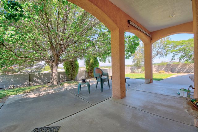 12700 Punta De Vista Place NE, Albuquerque, NM 87112