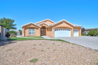 12700 Punta De Vista Place NE, Albuquerque, NM 87112