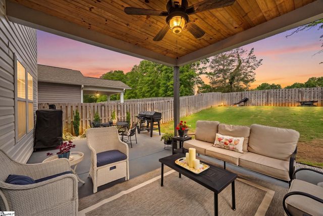 122 Highland Park Court, Easley, SC 29642