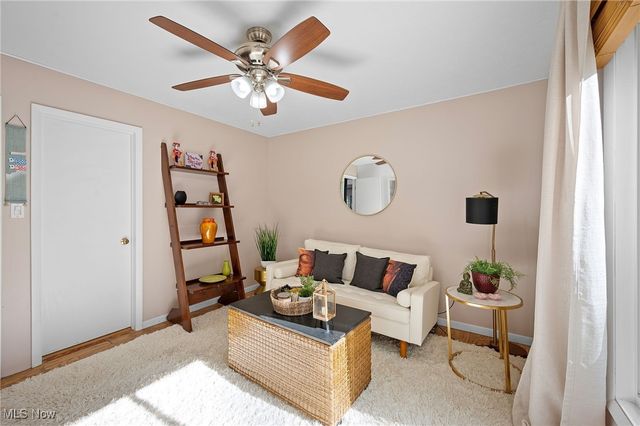 34 Oakshore Drive, Bratenahl, OH 44108