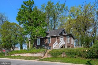 416 SEWARD AVE, Brooklyn Park, MD 21225