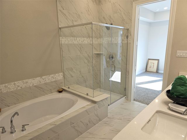 550 Morning Tide Lane, Kemah, TX 77565