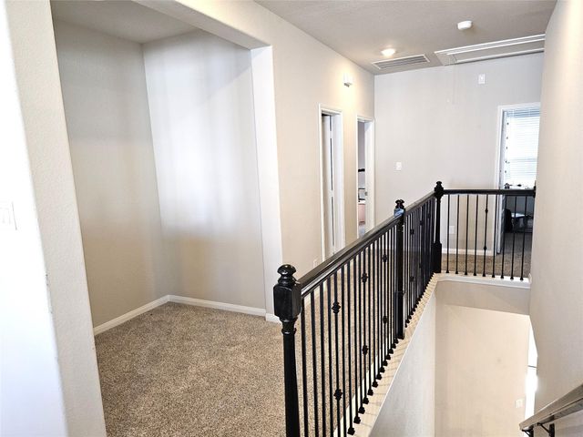 550 Morning Tide Lane, Kemah, TX 77565