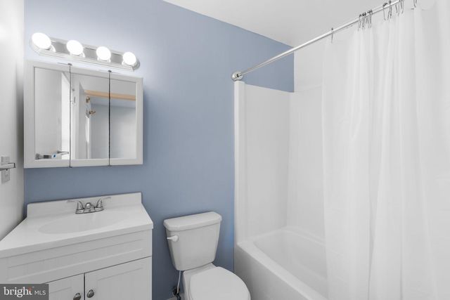 19 PIEDMONT CT, Baltimore, MD 21227