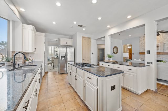 705 Landsbury Court, Keller, TX 76248