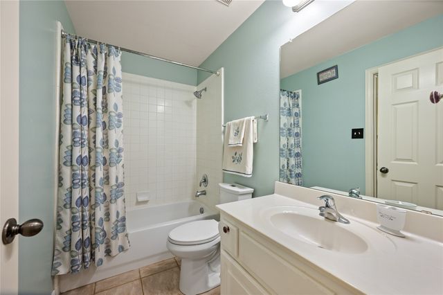 705 Landsbury Court, Keller, TX 76248