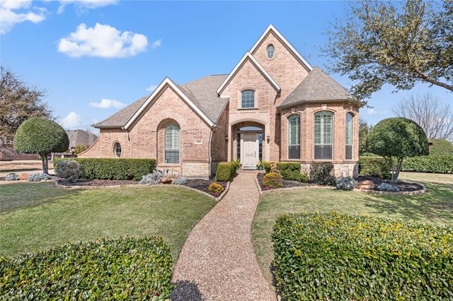 705 Landsbury Court, Keller, TX 76248