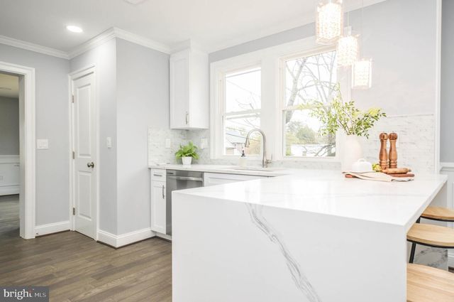 2807 BELLEVIEW, Landover, MD 20785