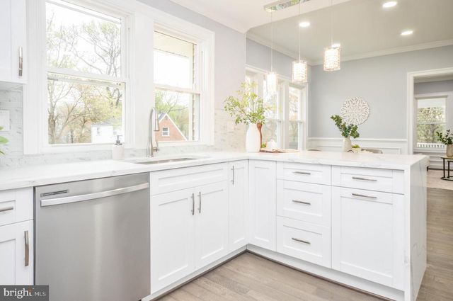 2807 BELLEVIEW, Landover, MD 20785