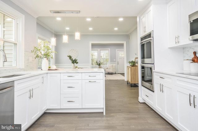 2807 BELLEVIEW, Landover, MD 20785