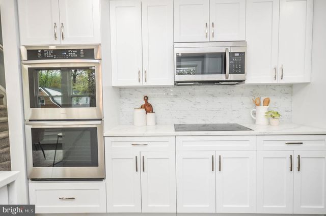 2807 BELLEVIEW, Landover, MD 20785