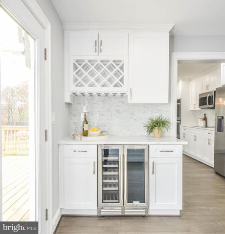 2807 BELLEVIEW, Landover, MD 20785