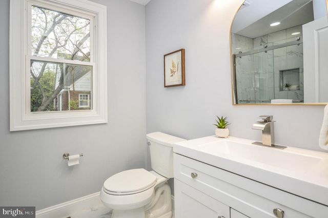 2807 BELLEVIEW, Landover, MD 20785