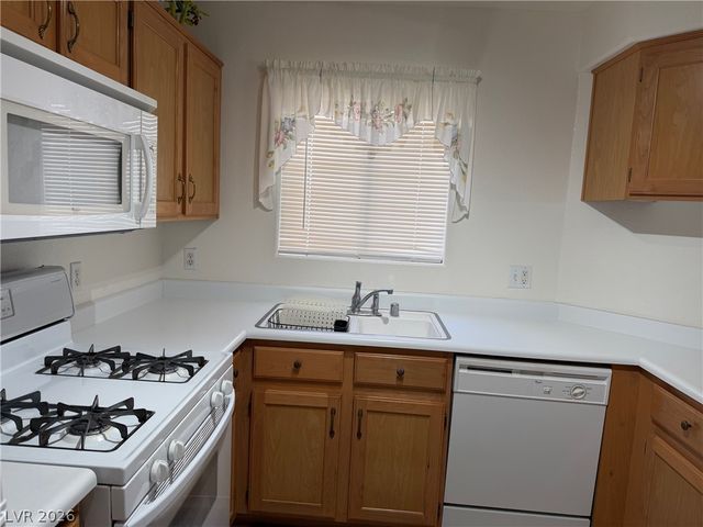 4555 East Sahara Avenue 146, Las Vegas, NV 89104