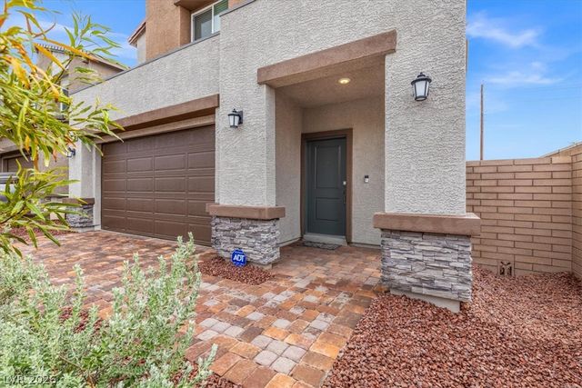 541 Preston Crest Street, Henderson, NV 89011