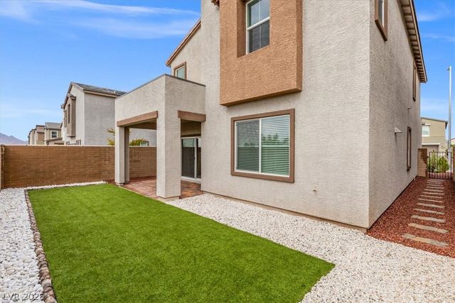 541 Preston Crest Street, Henderson, NV 89011
