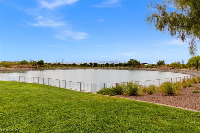 541 Preston Crest Street, Henderson, NV 89011