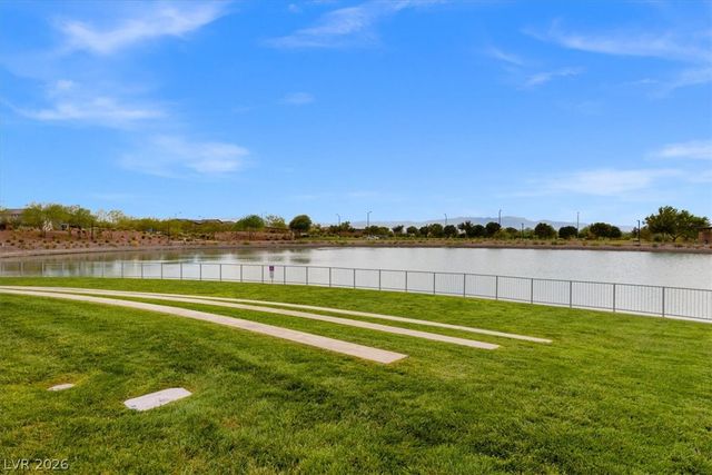541 Preston Crest Street, Henderson, NV 89011