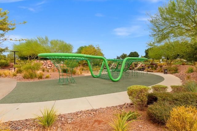 541 Preston Crest Street, Henderson, NV 89011