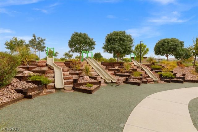 541 Preston Crest Street, Henderson, NV 89011