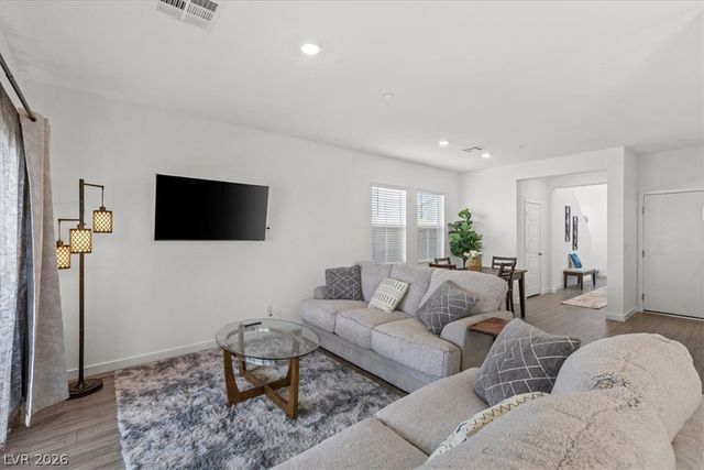 541 Preston Crest Street, Henderson, NV 89011
