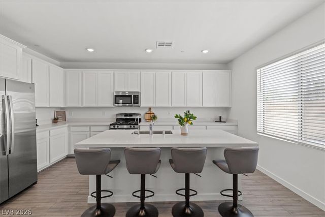 541 Preston Crest Street, Henderson, NV 89011