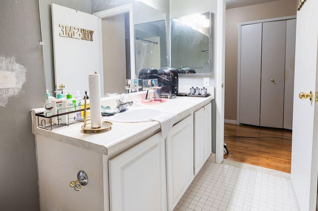 16260 Mayfair Dr. Drive 102, Southfield, MI 48075