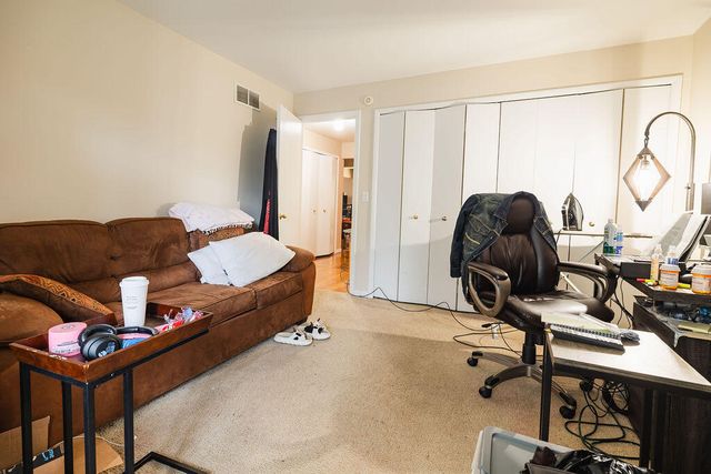 16260 Mayfair Dr. Drive 102, Southfield, MI 48075