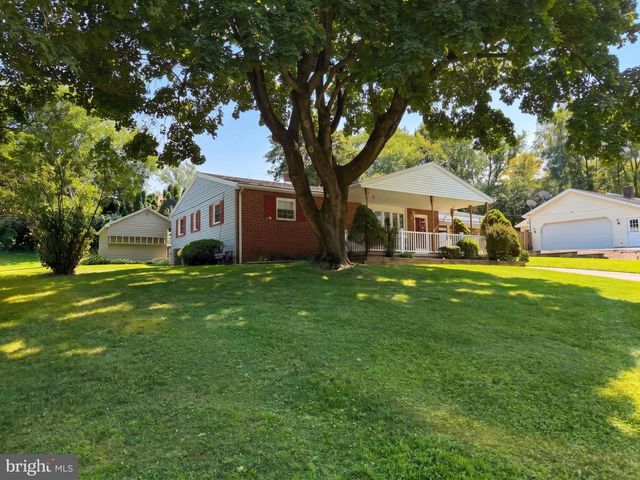 9421 E SPRINGFIELD, Seven Valleys, PA 17360