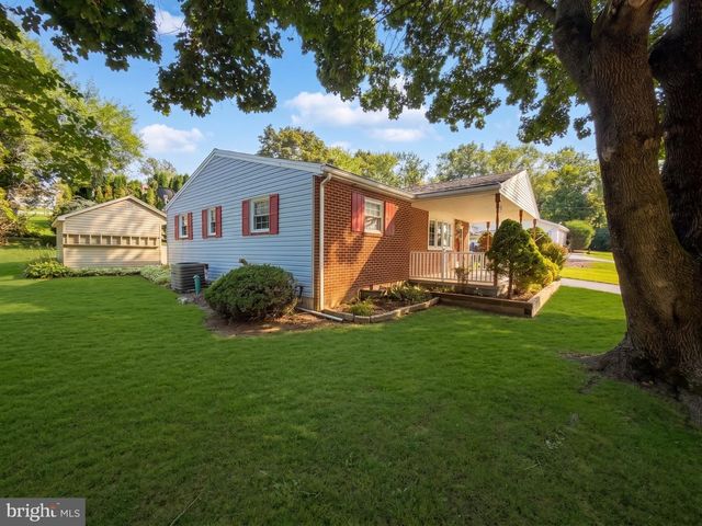 9421 E SPRINGFIELD, Seven Valleys, PA 17360