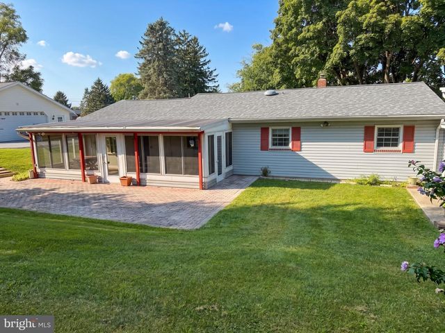9421 E SPRINGFIELD, Seven Valleys, PA 17360