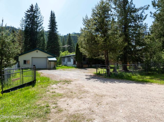 56 Russels Dr, Priest Lake, ID 83856