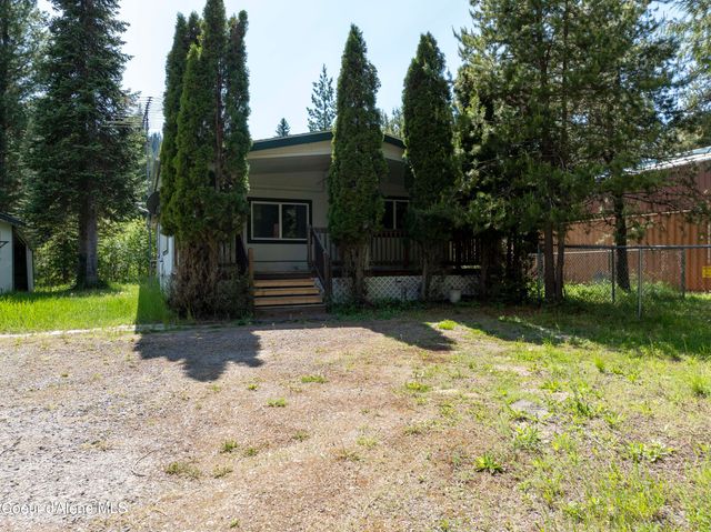 56 Russels Dr, Priest Lake, ID 83856