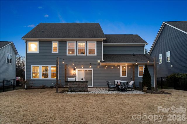 11916 Westbranch Parkway, Davidson, NC 28036