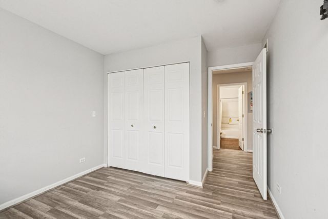 2410 Miriam Avenue, Zion, IL 60099