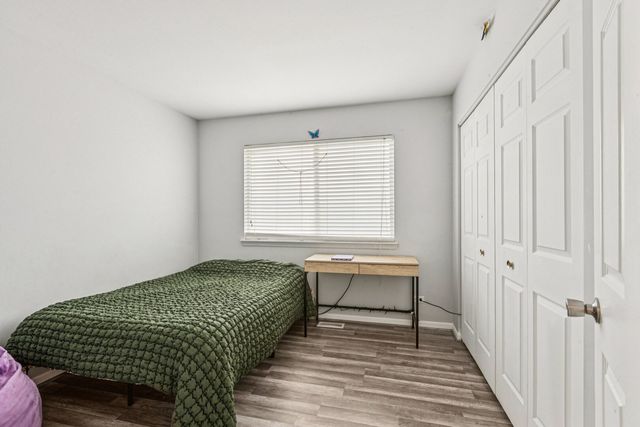 2410 Miriam Avenue, Zion, IL 60099