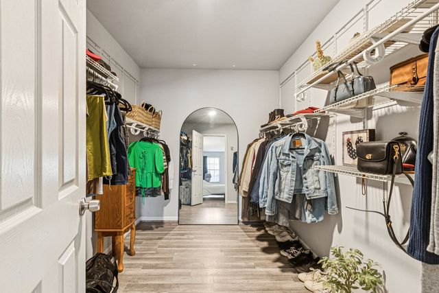 2410 Miriam Avenue, Zion, IL 60099