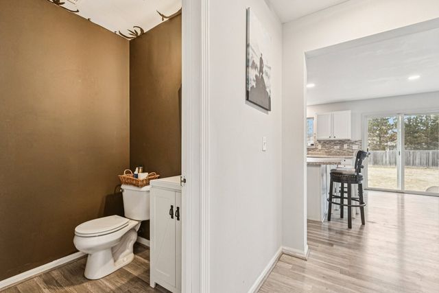 2410 Miriam Avenue, Zion, IL 60099