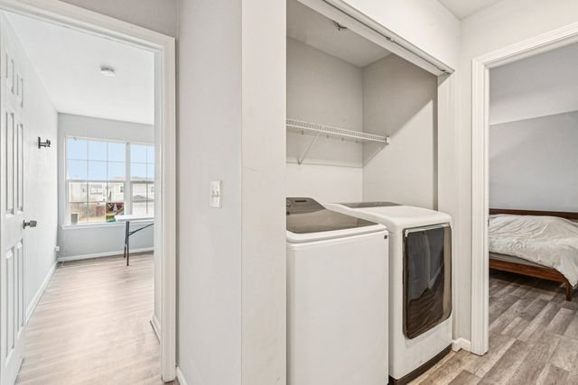 2410 Miriam Avenue, Zion, IL 60099