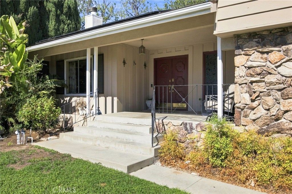 10640 Sylvia Ave, Porter Ranch, CA 91326 — photo 4