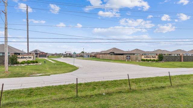 13548 N 130th East Avenue, Collinsville, OK 74021