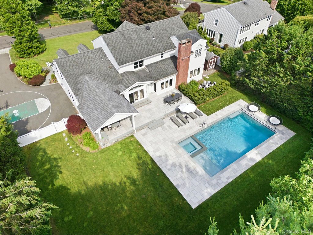 27 Pinehurst Drive, Purchase, NY 10577 — photo 4