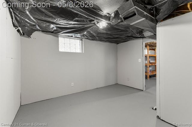 4009 Agnes Avenue, Lincoln Park, MI 48146