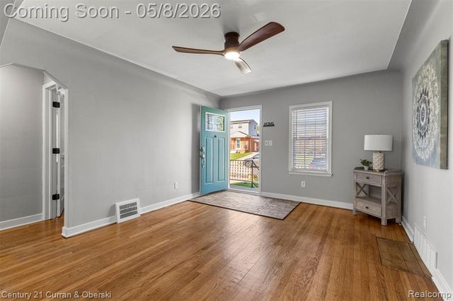 4009 Agnes Avenue, Lincoln Park, MI 48146