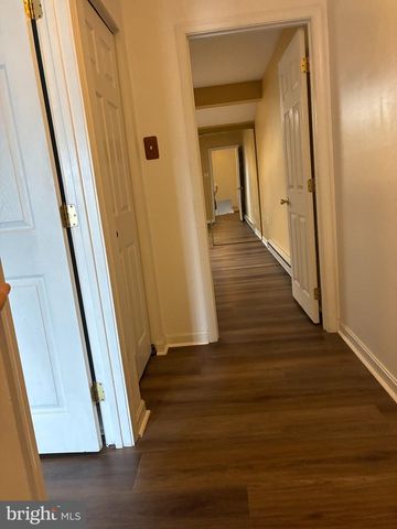 16 CATALPA CT, Martinsburg, WV 25404