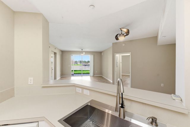 7765 Yardley Drive 107, Tamarac, FL 33321