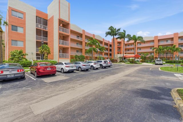 7765 Yardley Drive 107, Tamarac, FL 33321